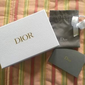 Dior gift wrap box set